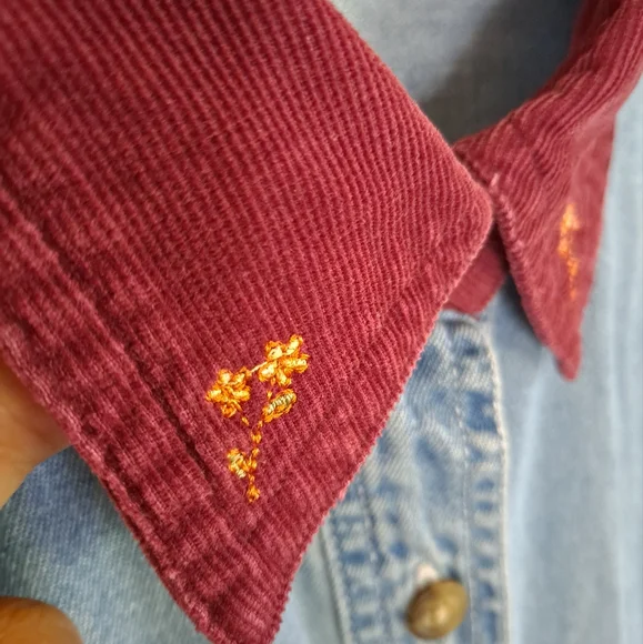 Vintage Disney Mickey Mouse long sleeve button down denim shirt corduroy… - Picture 3 of 8